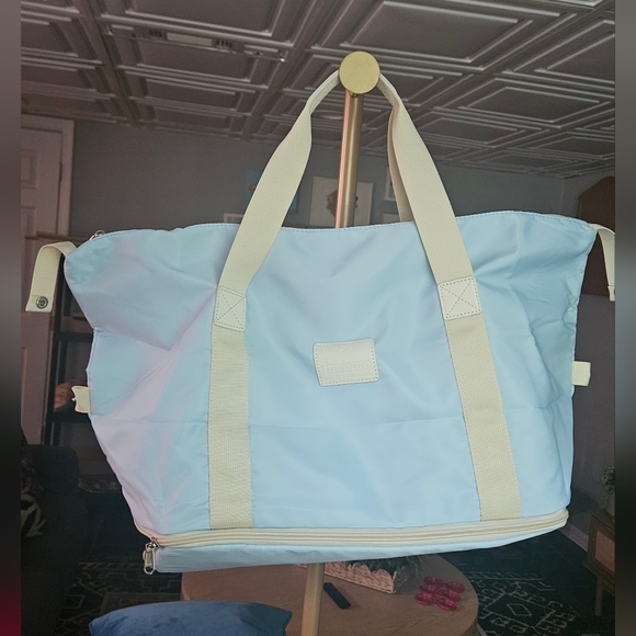 IMIOMO Travel 2 Piece Duffel Weekend Large Overnight Tote Bag.Blue/cream. NWOT - Picture 4 of 16